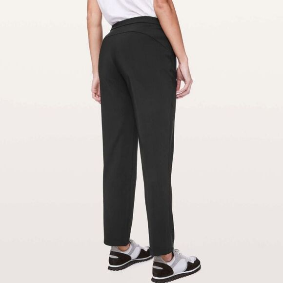 Lululemon On The Move Pant size 8 - Picture 3 of 10